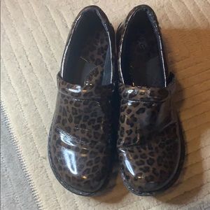 BOC Peggy Women's Slip On Clog size 9.5/41 leopard